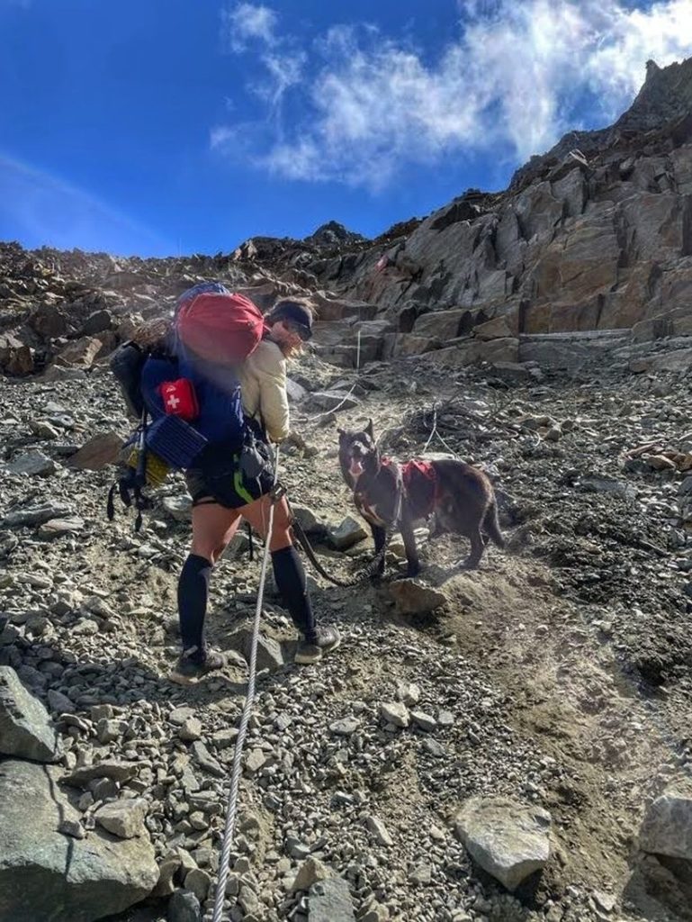 Aufstieg mit Hund zum Grawagrubennieder