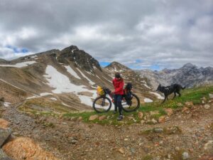 Bikepacking mit Hund – The Salt & Wine Road