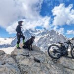 Bikebergsteigen im Aostatal mit Hund