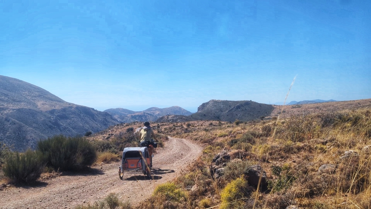 Bikepacking mit Hund – Transnevada, Spanien